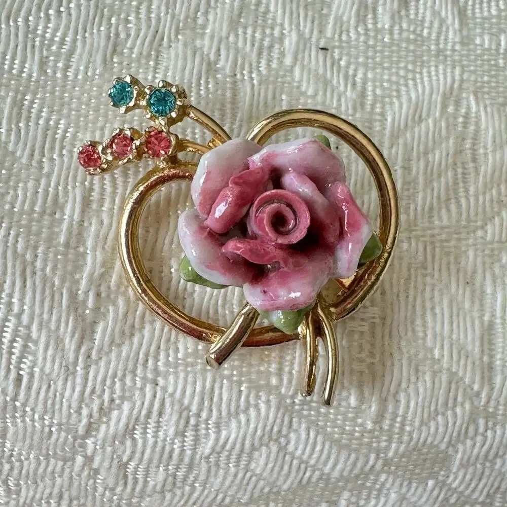 Set of 2 Vintage Coro Ceramic Pink Rose Brooches Rhinestone Gold Tone Floral Pin